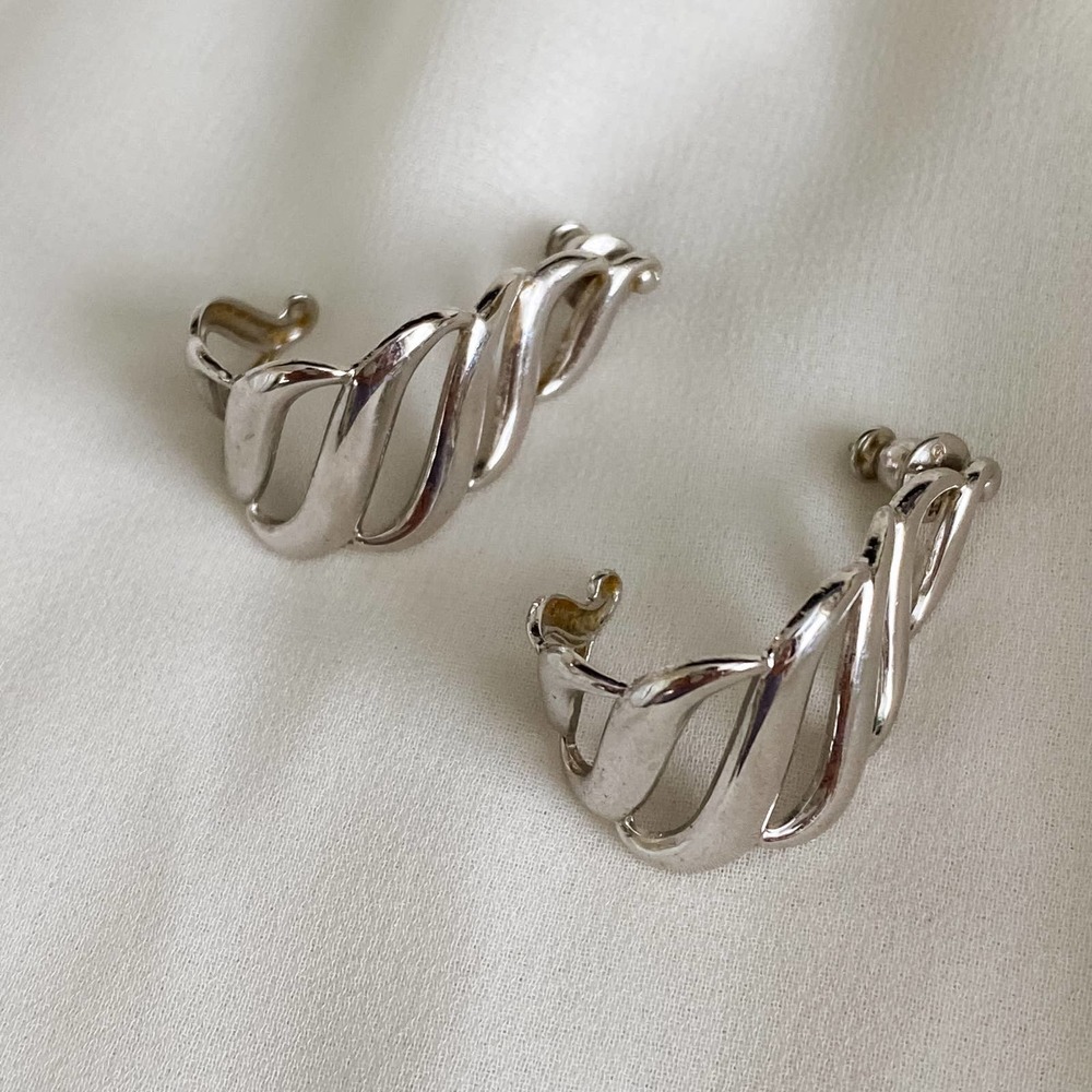 VTG Silver J Shape Wavy Cut Out Earrings